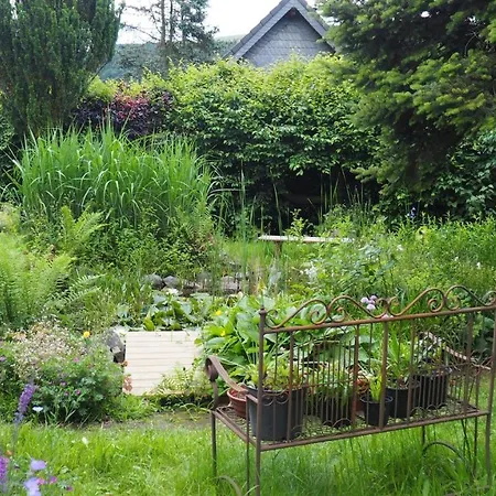 Apartment Urlaub Im Naturgarten *